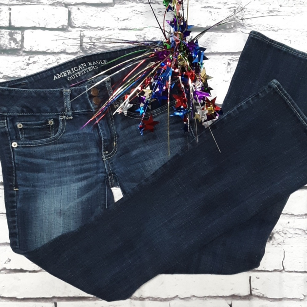 American Eagle Outfitters Artist Flare Jea…